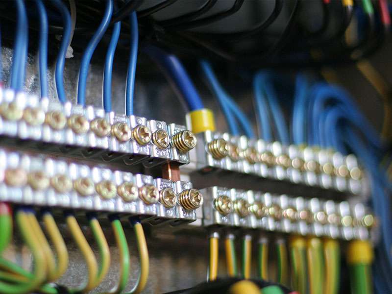 IMPROVEMENTS TO AN UNCONVENTIONAL PANEL-BOARD-1